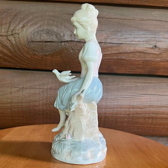 Vintage Handmade Lenwile Ardalt Art Ware Girl Holding Bird Porcelain Figurine - Picture 2 of 6